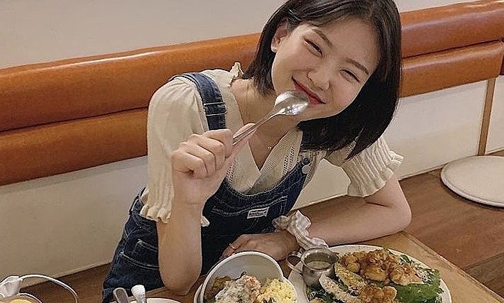 Bạn nên nạp bao nhiêu thức ăn mỗi ngày?