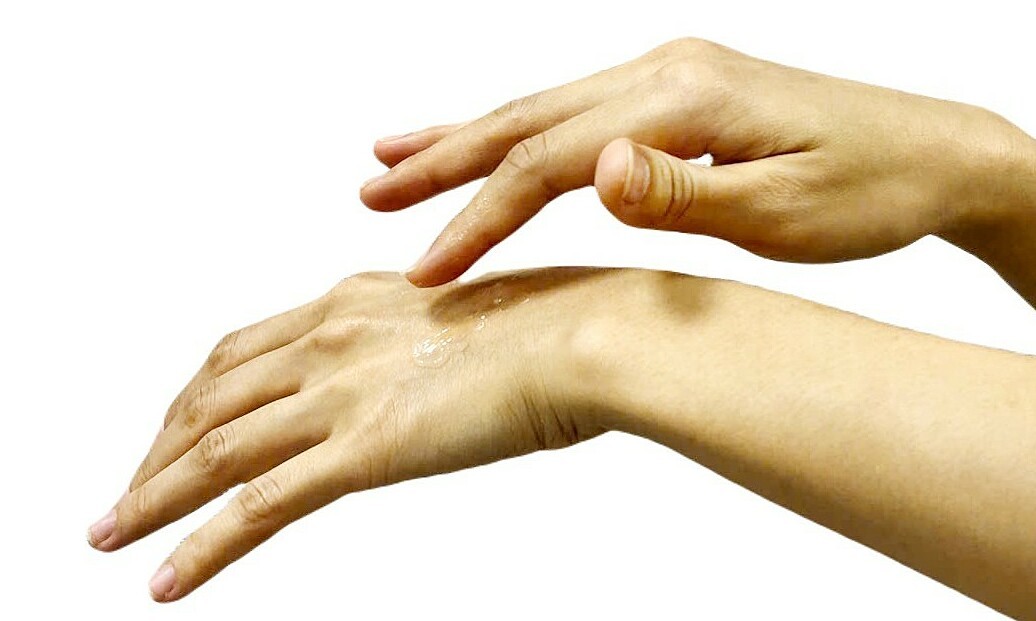 7 cách kiểm soát viêm da cơ địa mùa đông