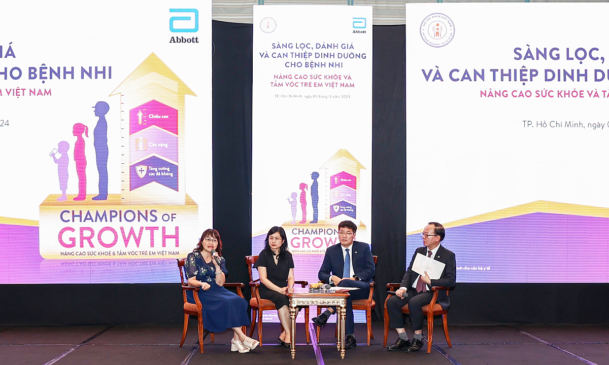Dinh dưỡng đầy đủ, cân đối giúp trẻ thấp còi cải thiện tầm vóc