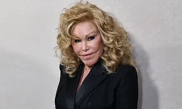 Cựu tỷ phú mê thẩm mỹ Jocelyn Wildenstein qua đời