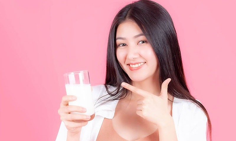 4 lợi ích cho làn da khi uống sữa tươi mỗi ngày