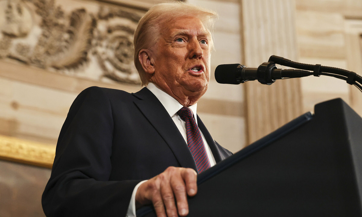 Tác động từ sắc lệnh mới của Tổng thống Trump lên y tế Mỹ