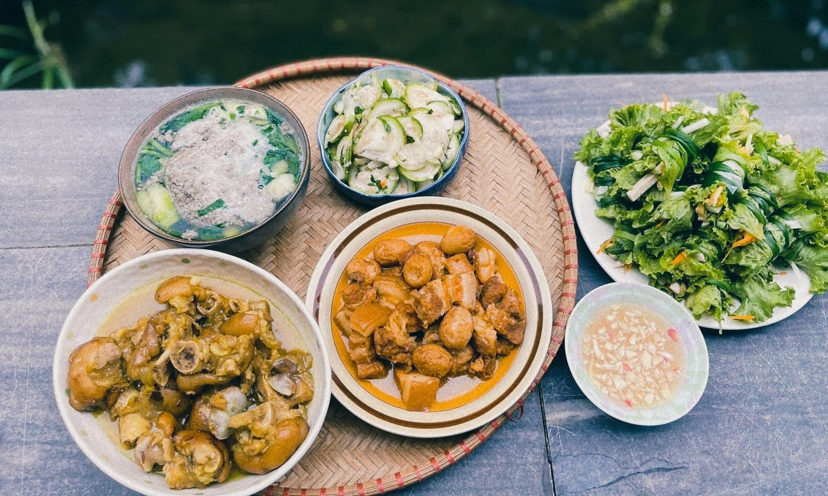 7 việc nên làm trong ngày Tết để giữ dáng
