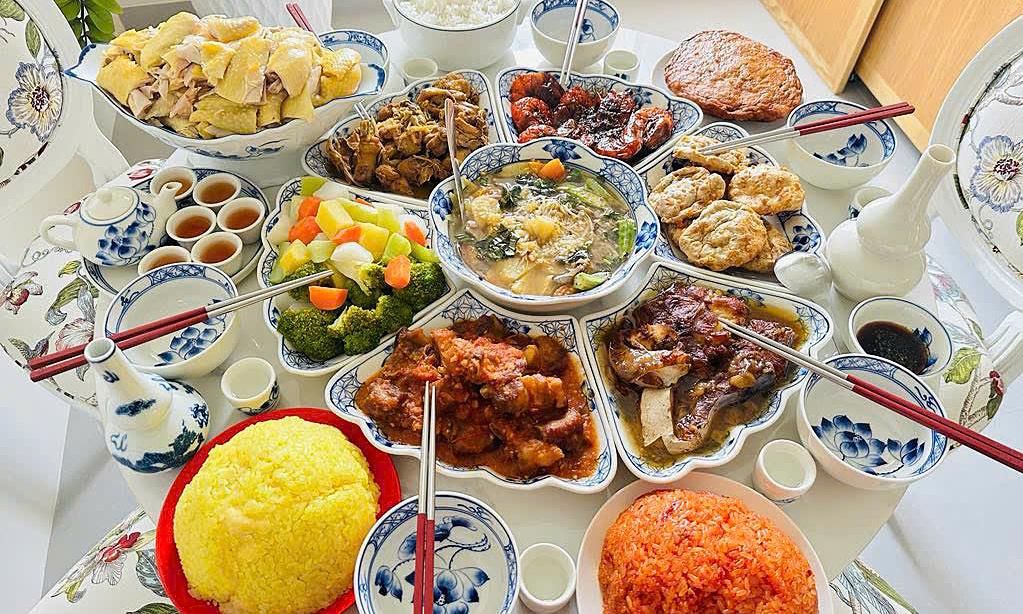 Thực đơn ngày Tết cho trẻ cao huyết áp