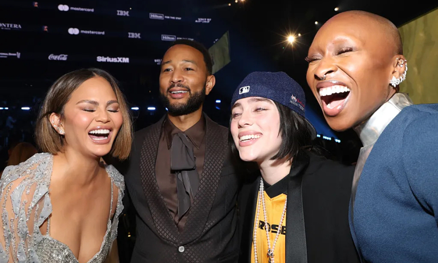 Những khoảnh khắc vui nhộn ở Grammy 2025