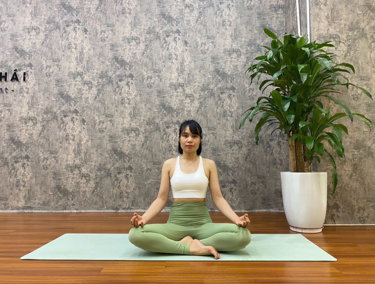 5 tư thế yoga giúp ngủ ngon mỗi ngày