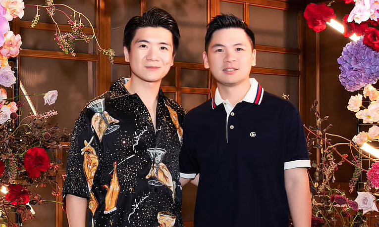 Anh trai tặng chồng Đỗ Mỹ Linh túi hiệu hơn nửa tỷ đồng