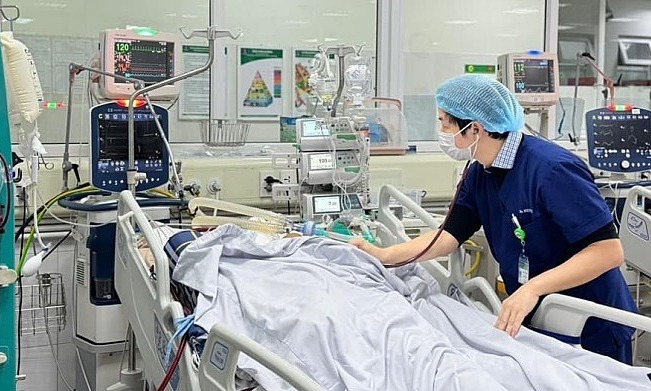 'Người có bệnh nền đồng nhiễm cúm A rất nguy hiểm'