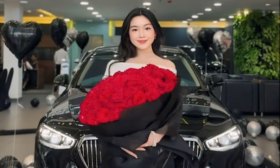 Vợ chồng Quyền Linh mừng Lọ Lem tậu xe sang 9 tỷ đồng