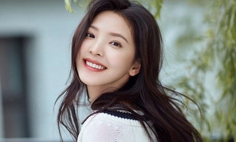 'Nữ thần thanh xuân' Chương Nhược Nam phủ nhận dao kéo
