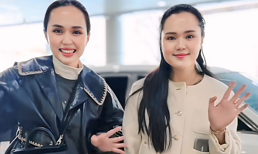 Bà xã cầu thủ Duy Mạnh bị chê dù mặc cả 'cây' hàng hiệu