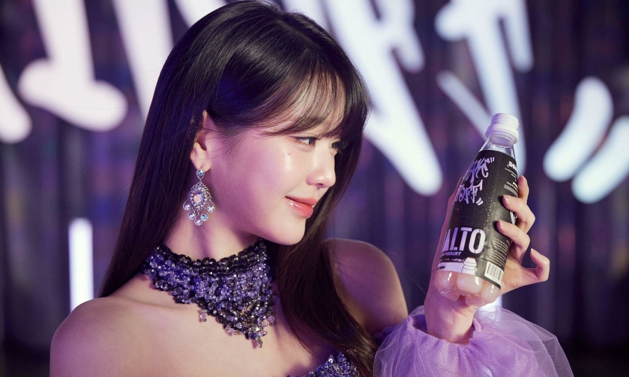 Jang Won Young (IVE) là đại sứ thương hiệu Malto