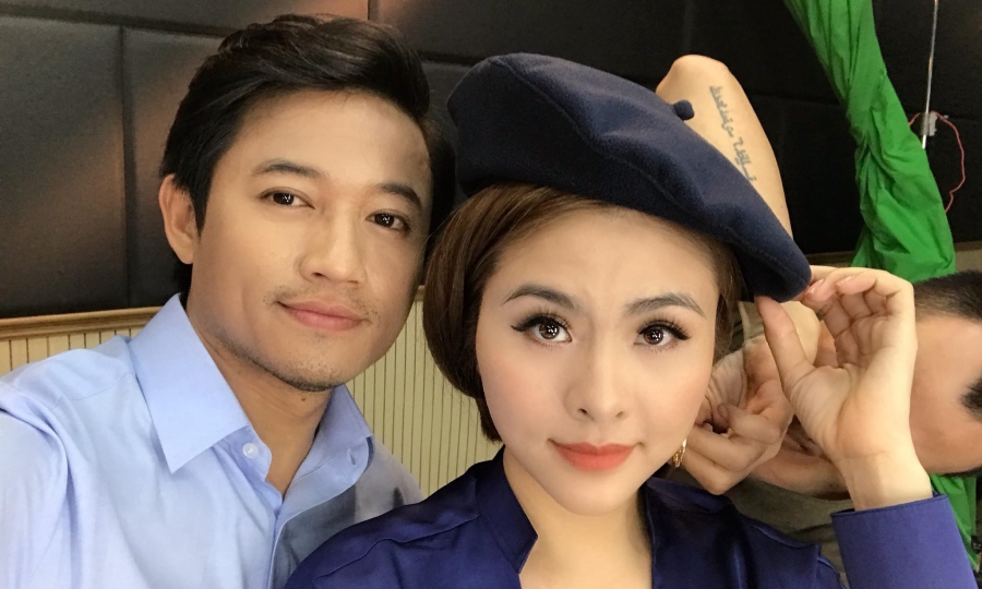 Vân Trang khóc nức nở khi biết tin Quý Bình mất