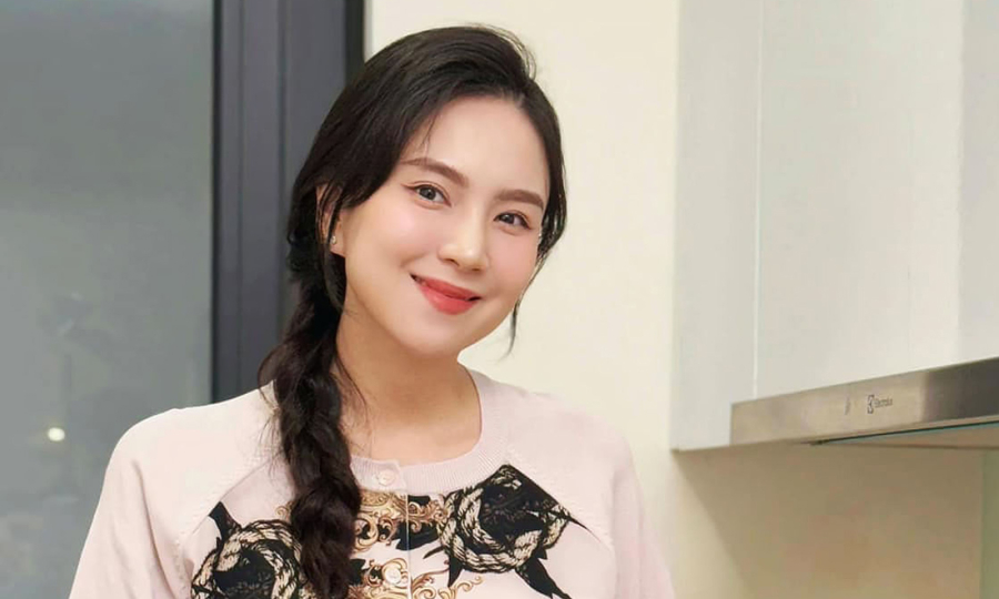 MC Mai Ngọc khoe thai nhi phát triển vượt chuẩn