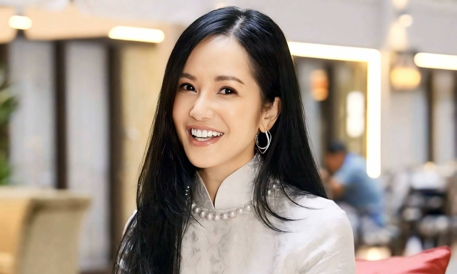 Hồng Nhung nấu ăn, ngồi thiền giữ lạc quan khi điều trị ung thư