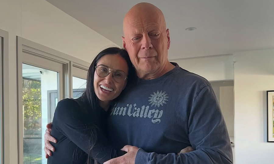 Demi Moore mừng sinh nhật chồng cũ