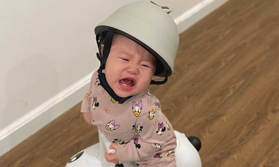Vẻ dễ thương của cặp song sinh khiến Phương Oanh u mê