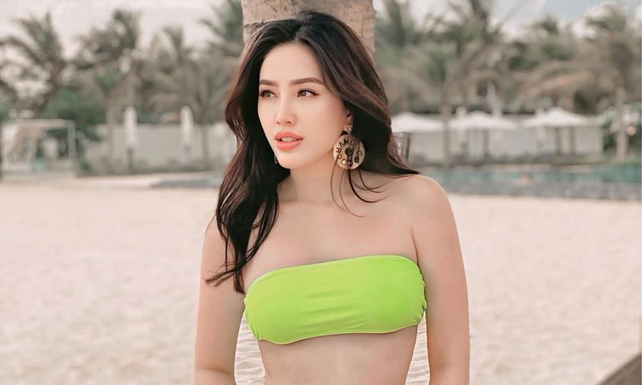 Ảnh sao 22/3: Bảo Thy mặc bikini khoe dáng 'gái một con'