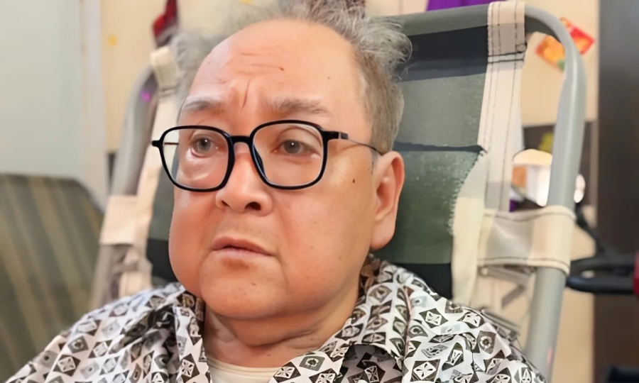 Kim Tiểu Long: 'NSND Hùng Minh chân đau ngồi một chỗ, buồn nhớ sân khấu'