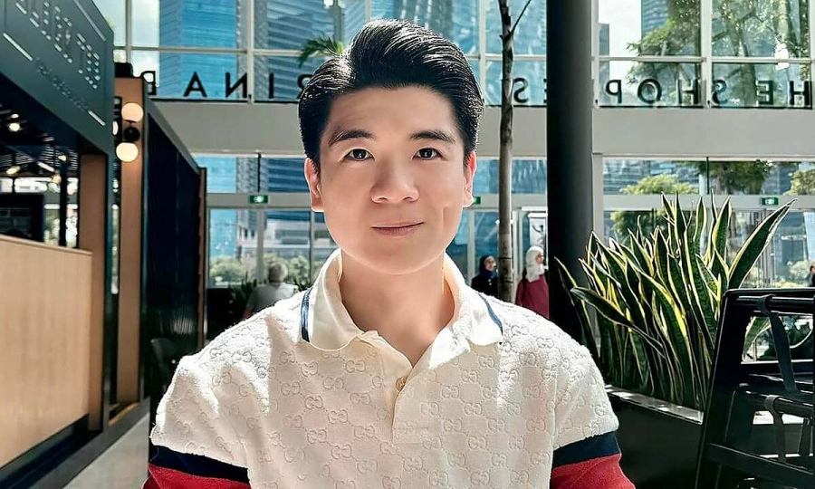 Anh chồng Đỗ Mỹ Linh chăm diện đồ trăm triệu đồng