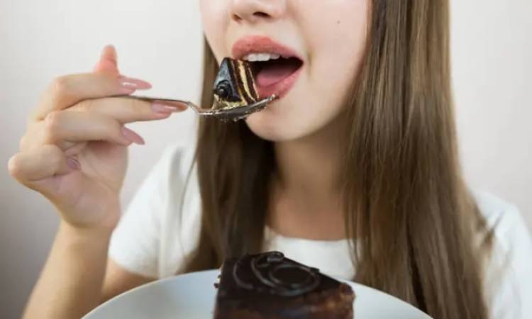Cách tiêu thụ đồ ngọt tránh gây hại sức khỏe
