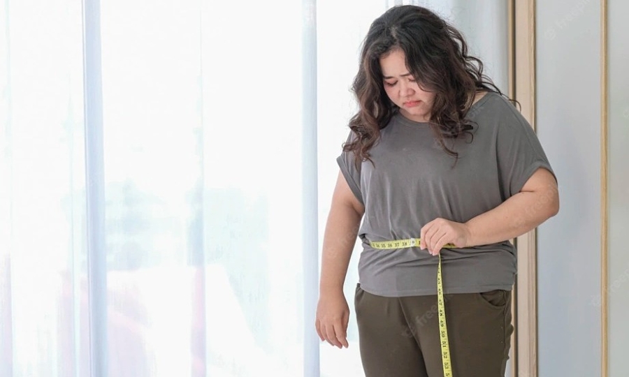 Tiến sĩ tâm lý mách 8 mẹo chống tăng cân trong kỳ nghỉ
