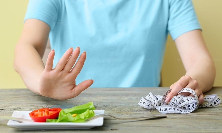 Lý do nhịn ăn giảm cân thường không thành công