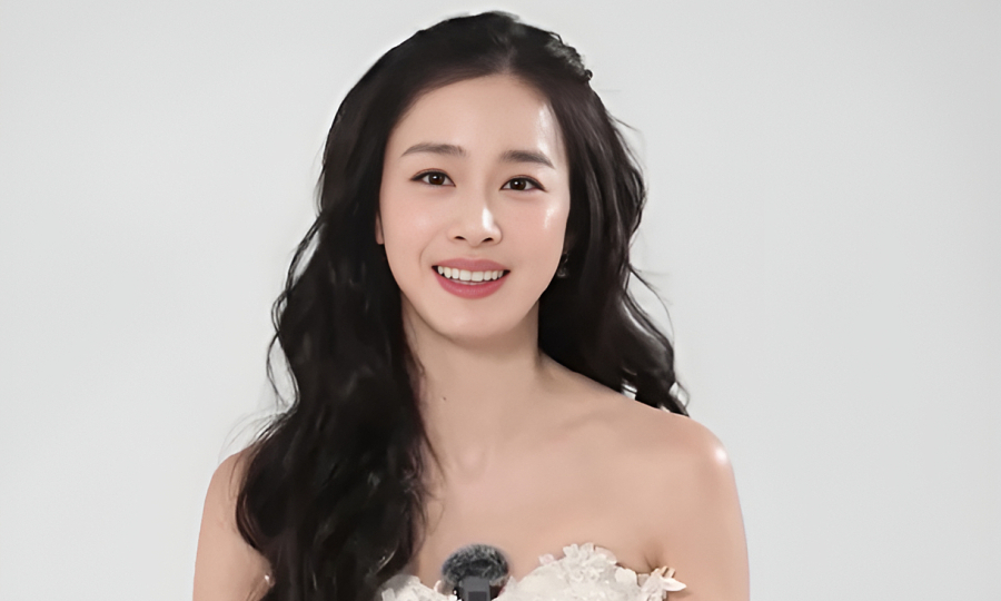 Sao châu Á 20/5: Kim Tae Hee xinh tươi trong quảng cáo mới