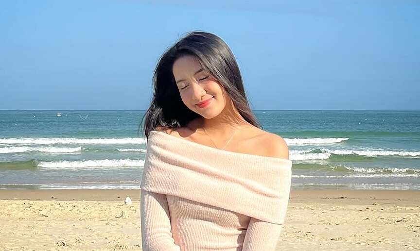 Hoa hậu Trúc Linh tích cực giới thiệu cảnh đẹp quê Phú Yên