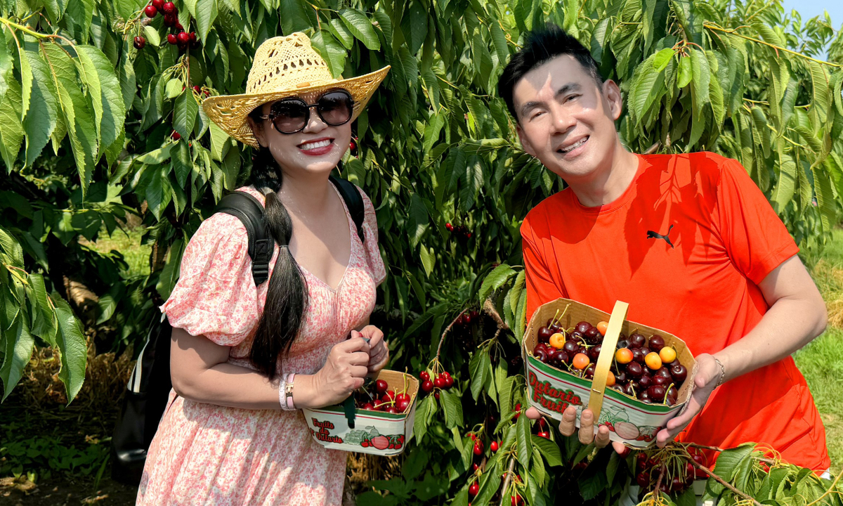 Việt Trinh chi gần 250 triệu đồng cùng Đoan Trường vi vu Canada