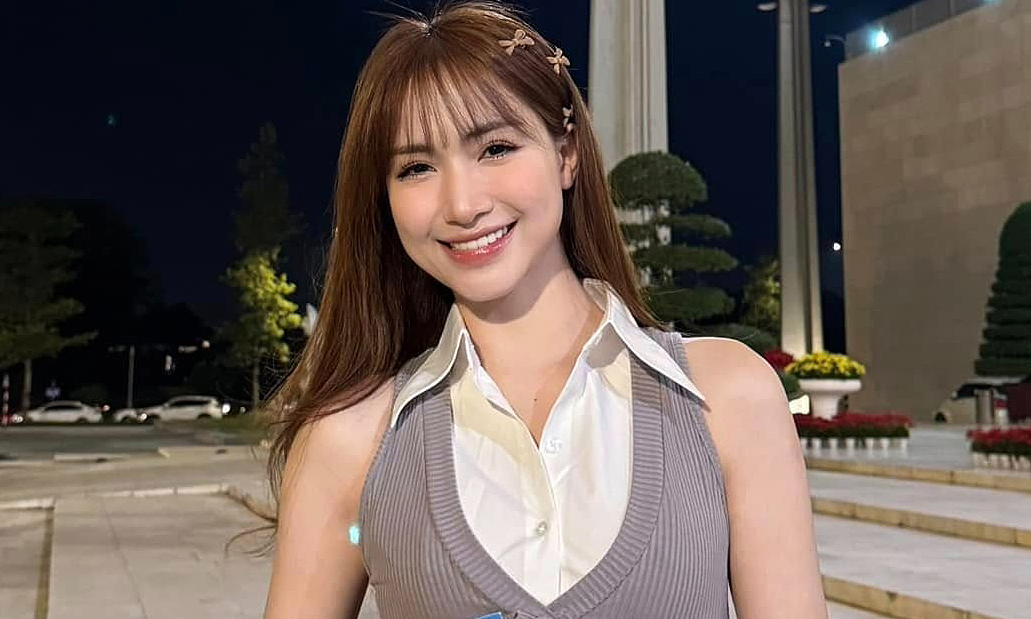 Kho túi tiền tỷ ít dùng trùng lặp của Hòa Minzy