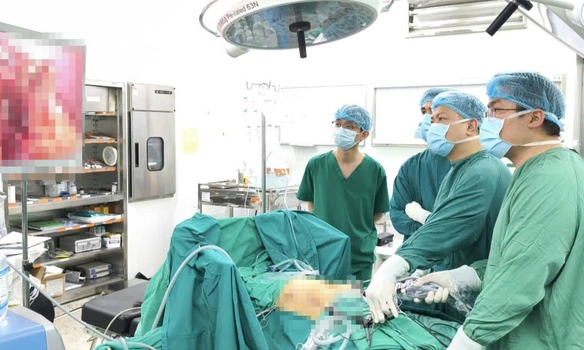 Nang gan gần 9 cm suýt vỡ vì chủ quan không điều trị