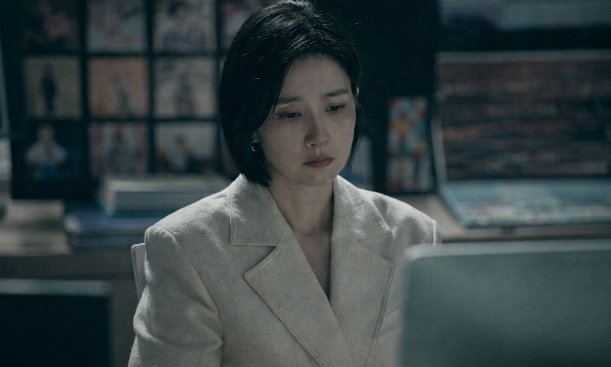 Phụ nữ tuổi 40: Khi mọi thứ vẫn ổn nhưng bạn lại không ổn