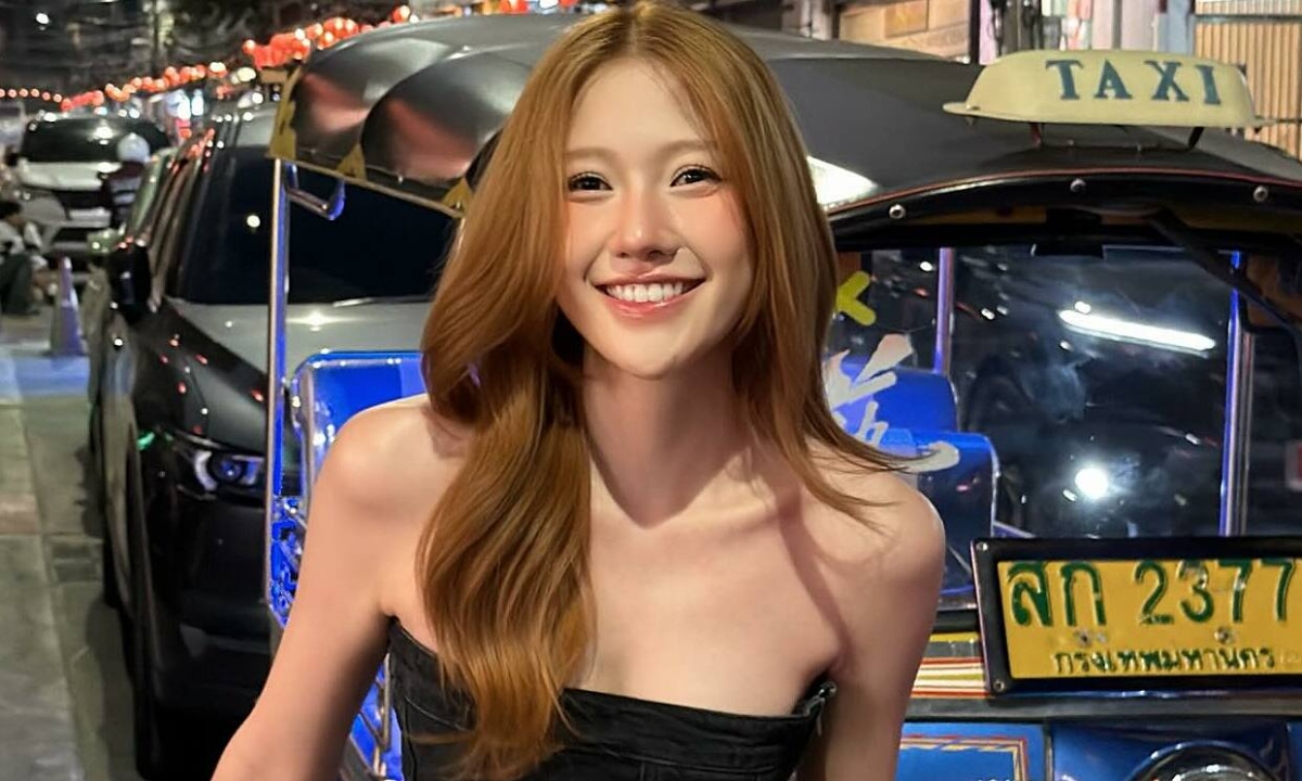 Trang phục khoe dáng 'mình dây' của em gái Trấn Thành