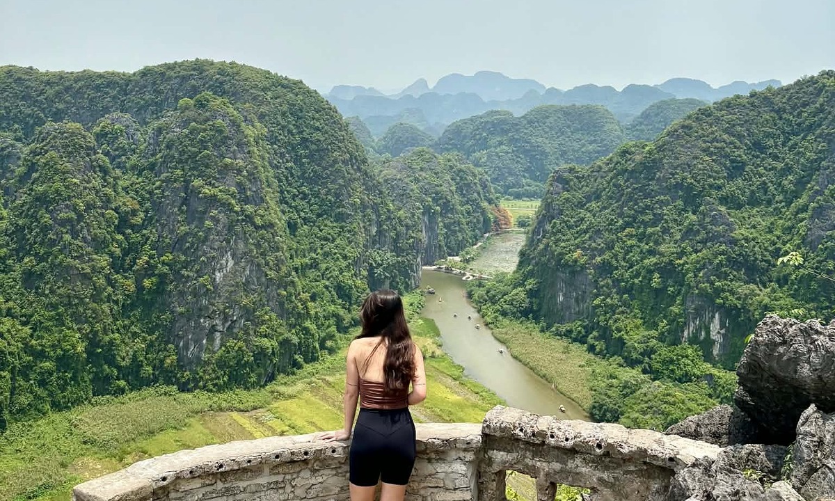 4 điểm du lịch Ninh Bình nổi tiếng, ai đến cũng phải check-in