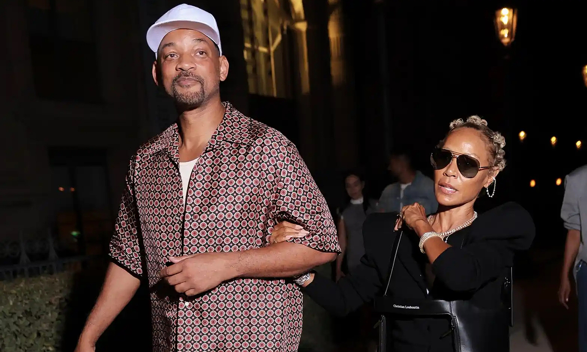 Will Smith và vợ khoác tay đi ăn tối sau nhiều năm ly thân